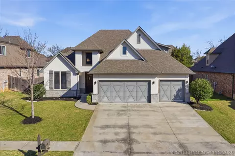 2609 E 137th St S, Bixby, OK 74008