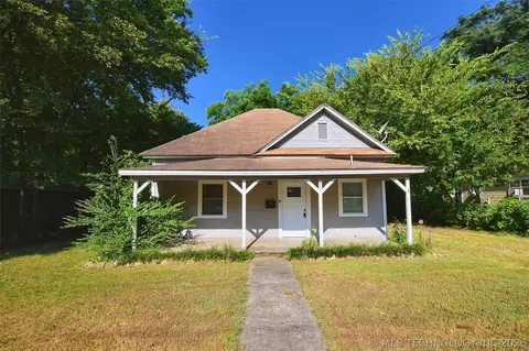 802 S College Ave, Tahlequah, OK 74464