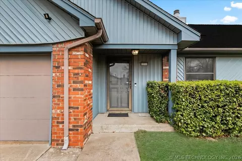 12111 E 36th St, Tulsa, OK 74146 photo 3