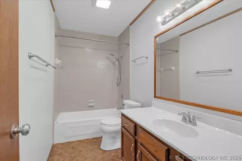 12111 E 36th St, Tulsa, OK 74146 photo 33