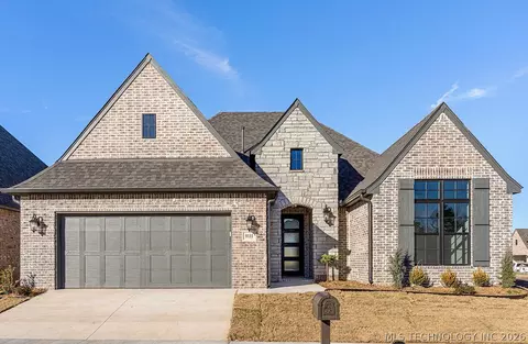 9111 E 62nd Ct S, Tulsa, OK 74133