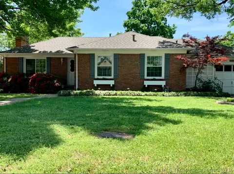 2358 S Delaware Ct, Tulsa, OK 74114