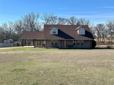 199 Buel Green Rd, Sulphur, OK 73086