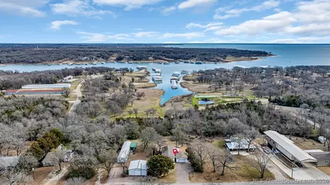7172 C St, Kingston, OK 73439