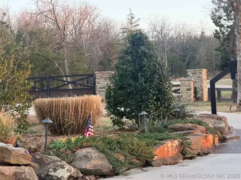 Patriot Pointe, Eufaula, OK 74432 photo 3
