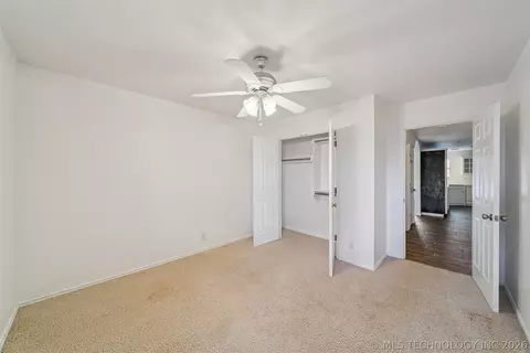 Bedroom - 9534 E 76th St, Tulsa, OK 74133 photo 4 of 6
