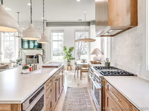Kitchen - 44 Turtle Loop, Eufaula, OK 74432 photo 8 of 8