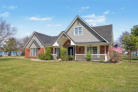 10653 N 177th Ave E, Owasso, OK 74055