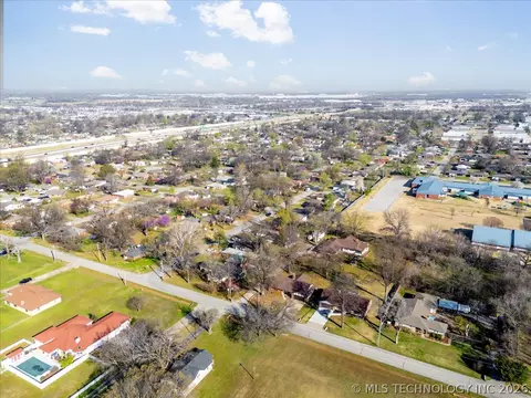 View/Area - 10815 E 7th St, Tulsa, OK 74128 photo 5 of 6