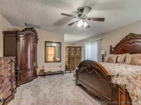 Bedroom - 110390 S 4183, Checotah, OK 74426 photo 4 of 8