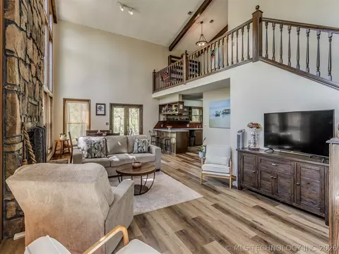 Living - 110390 S 4183, Checotah, OK 74426 photo 2 of 6