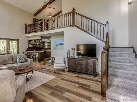 Living - 110390 S 4183, Checotah, OK 74426 photo 5 of 6
