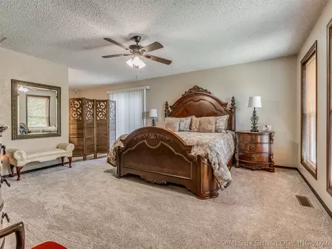 Bedroom - 110390 S 4183, Checotah, OK 74426 photo 1 of 8