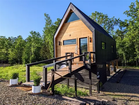 207 Lookout Pnes, Broken Bow, OK 74728