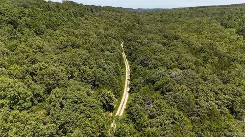 SE 1016 Avenue, Wilburton, OK 74578
