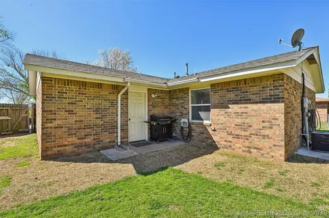 109 E 149th St, Glenpool, OK 74033 photo 26