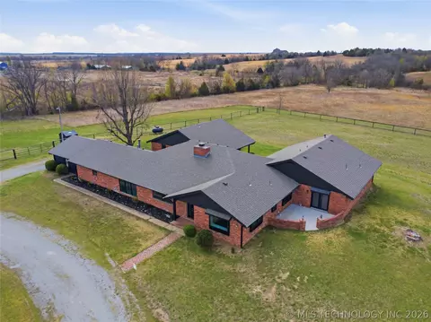 402691 W 2400 Rd, Bartlesville, OK 74006