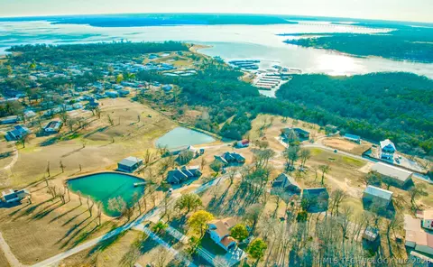 14208 Bois D Arc Rd, Kingston, OK 73439