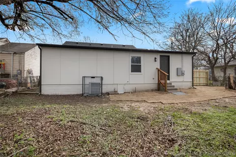 3315 E King Pl, Tulsa, OK 74115 photo 32
