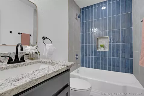 3315 E King Pl, Tulsa, OK 74115 photo 25