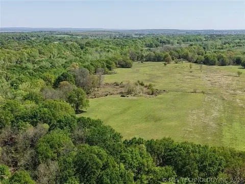 280 Th Rd, Spiro, OK 74959