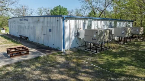 Other - 709 E 4th St, Skiatook, OK 74070 photo 12 of 17