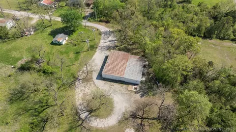 Other - 709 E 4th St, Skiatook, OK 74070 photo 4 of 17