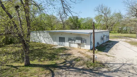 Other - 709 E 4th St, Skiatook, OK 74070 photo 2 of 17