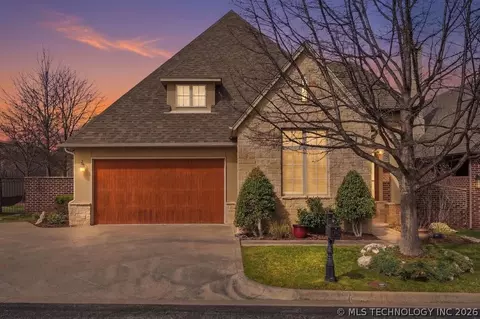 6304 W Utica St, Broken Arrow, OK 74011