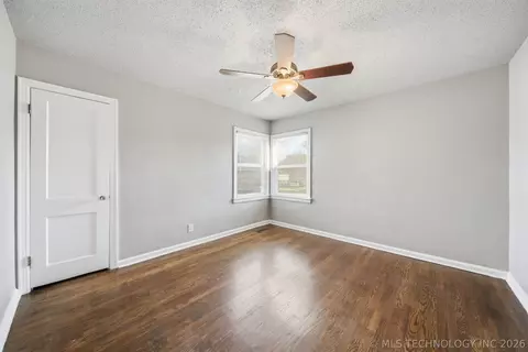 Bedroom - 5335 E 4th Ter S, Tulsa, OK 74112 photo 1 of 2