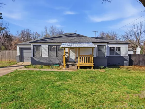 5335 E 4th Ter S, Tulsa, OK 74112