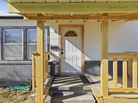 Exterior - 5335 E 4th Ter S, Tulsa, OK 74112 photo 3 of 8