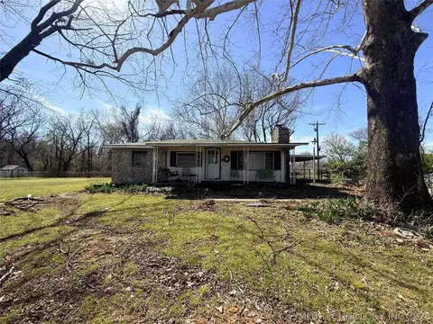 1723 E 60th St N, Muskogee, OK 74403