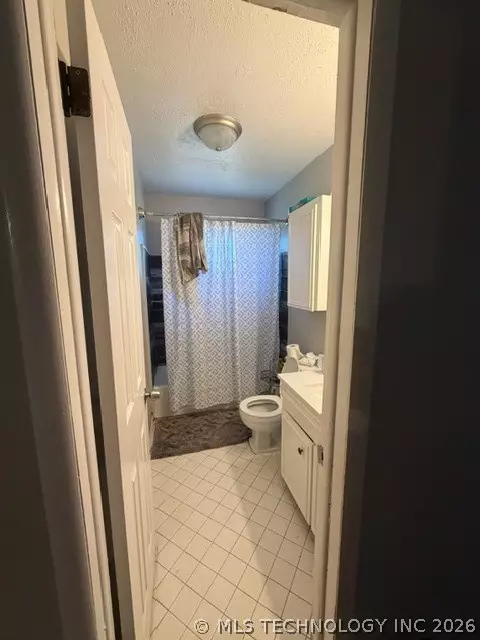 1328 E 55th Pl, Tulsa, OK 74105 photo 8