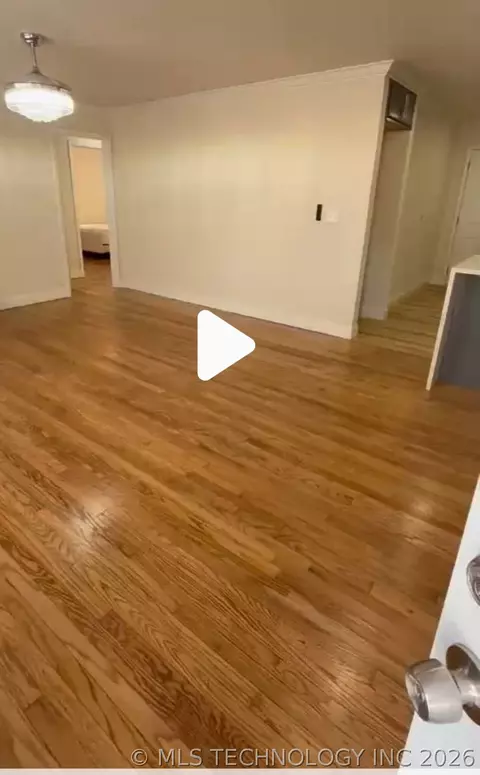 Living - 728 E 33rd Street North N, Tulsa, OK 74106 photo 1 of 1