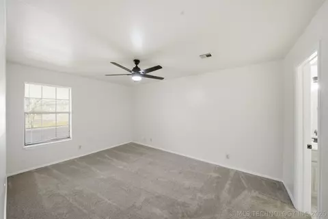 Bedroom - 6364 S 80th East Avenue G, Tulsa, OK 74133 photo 3 of 4