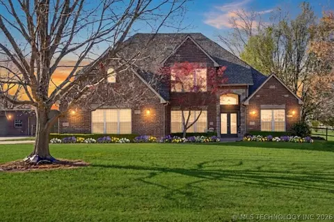 8320 S 257th East Ave, Broken Arrow, OK 74014