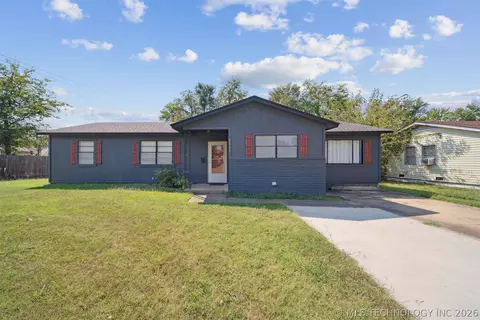 2815 Monta Pl, Muskogee, OK 74403