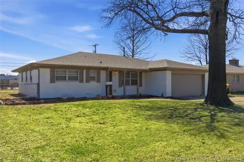 11338 E 7th St, Tulsa, OK 74128