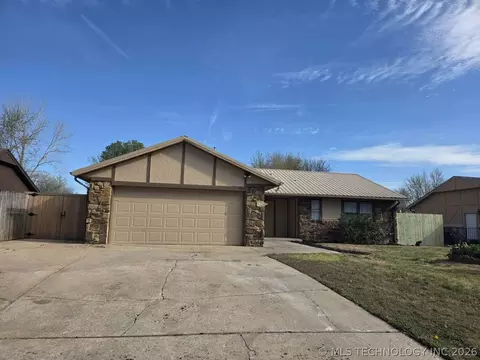 28593 E 139th St S, Coweta, OK 74429