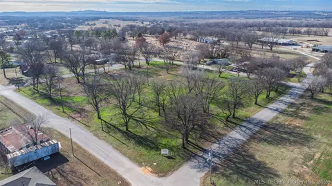 101 E St, Davis, OK 73030 photo 7
