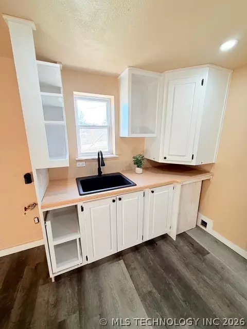 Other - 518 NW 6th St, Checotah, OK 74426 photo 1 of 10
