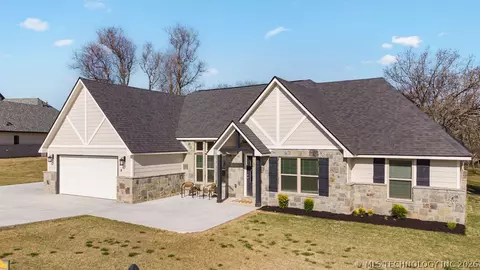 33262 Cardinal Dr, Afton, OK 74331