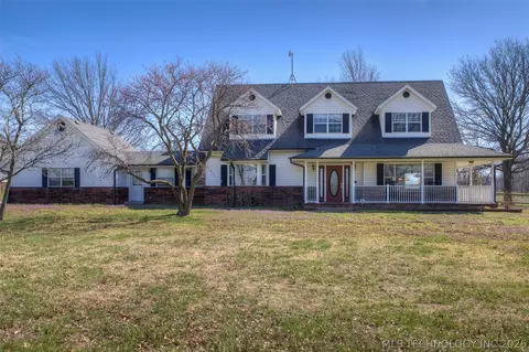 11002 E 440 Rd, Claremore, OK 74017