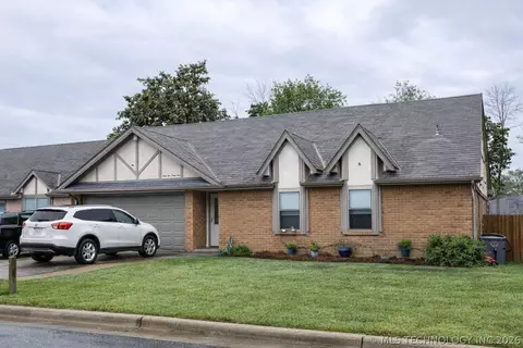 2929 W 66th St S, Tulsa, OK 74132