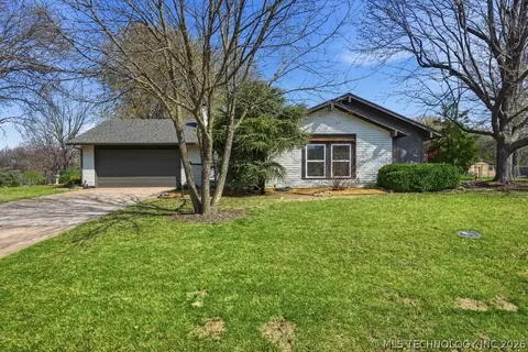 11445 E 128th Pl, Broken Arrow, OK 74011