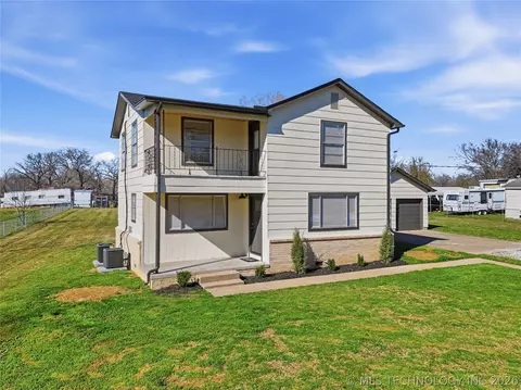 14215 E 480 Rd, Claremore, OK 74017