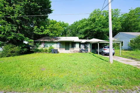 426 S Fairland Ave, Coweta, OK 74429