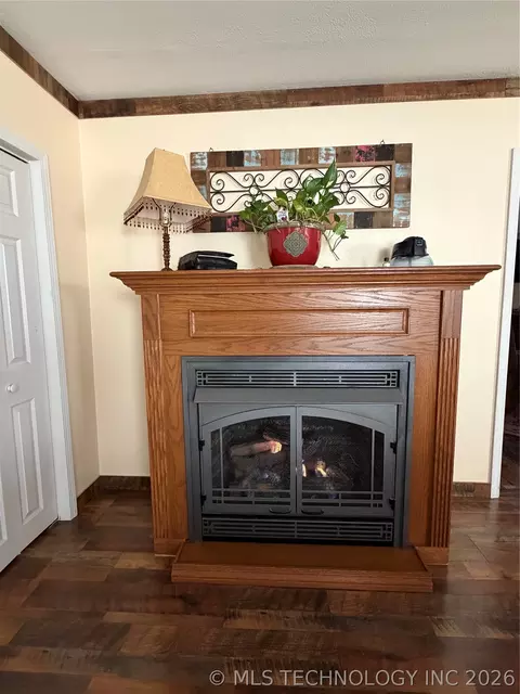Other - 207 E Smith St, Henryetta, OK 74437 photo 2 of 12