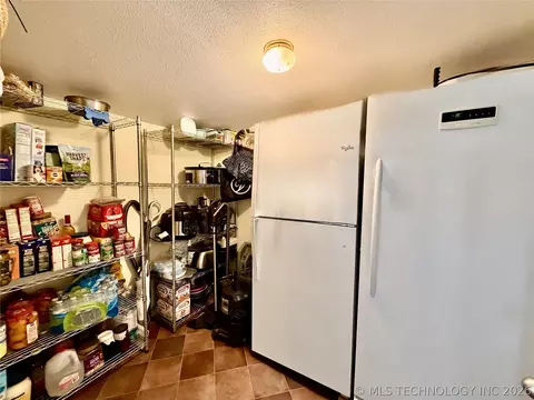 Other - 207 E Smith St, Henryetta, OK 74437 photo 3 of 12